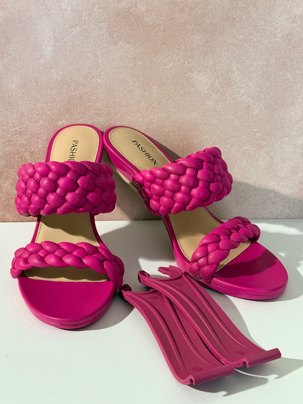 Size 8 Orchid Braid Slide Pashion Footwear